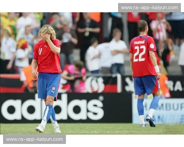 绿茵巅峰的意志碰撞：当布莱克顿的铁血遇上中央海岸的浪潮